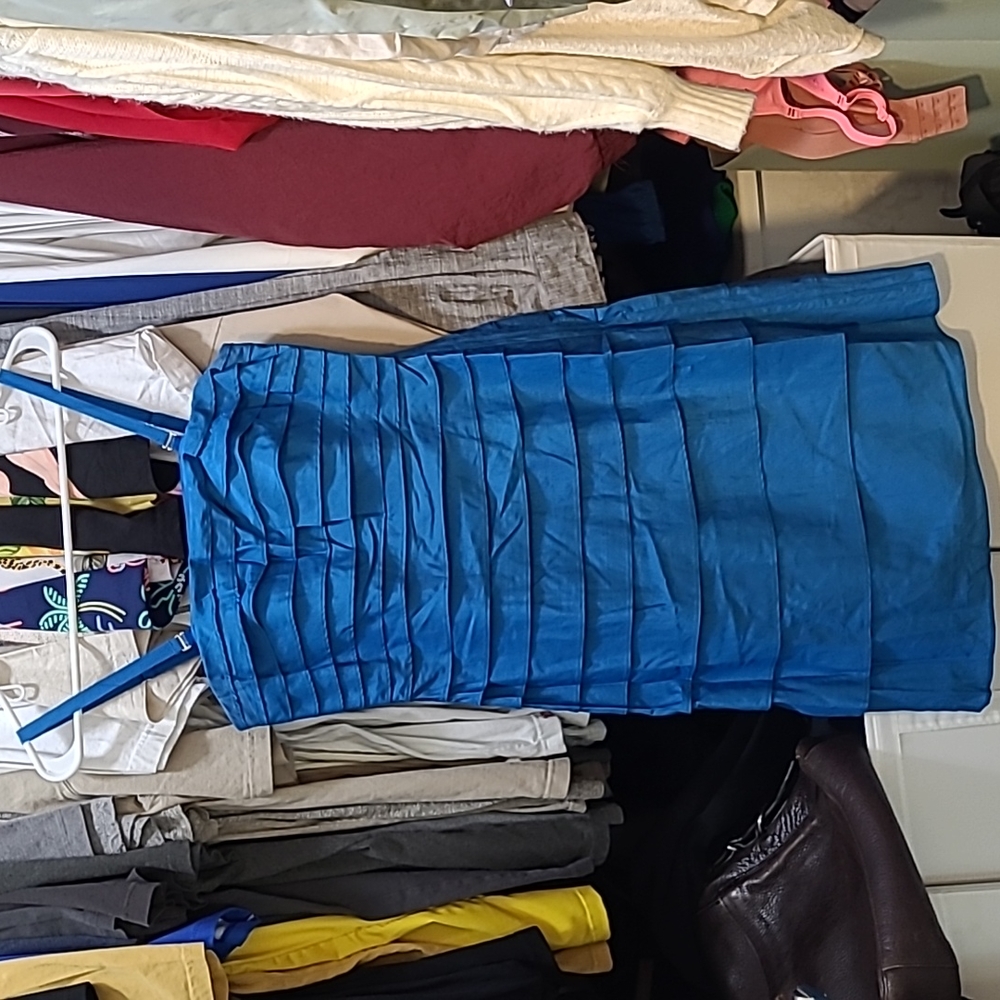 Blue strapless dress